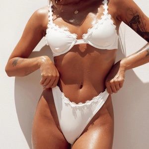 Princess polly daisy chain bikini set